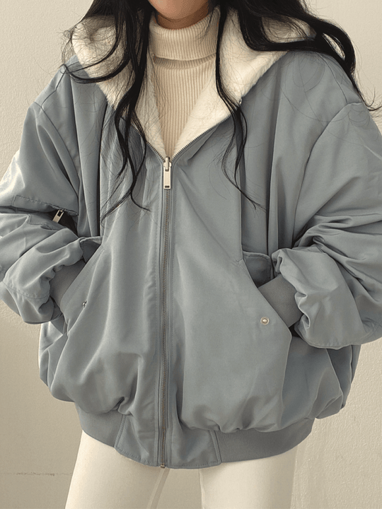 Britt | The Elegant Reversible Jacket